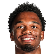 托贝&middot;阿瓦卡