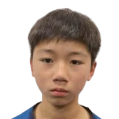 施毅軒