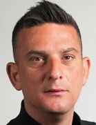  尼古拉斯·库斯塔斯