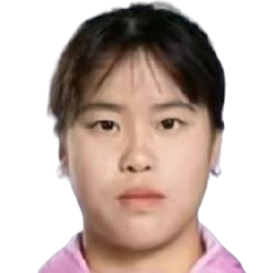 曾屹婕