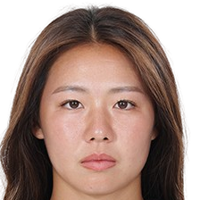 山下莉奈