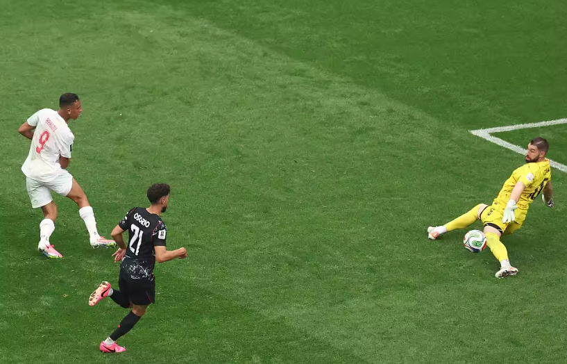 摩洛哥3-0加拿大八强，拉希米替补建功创纪录