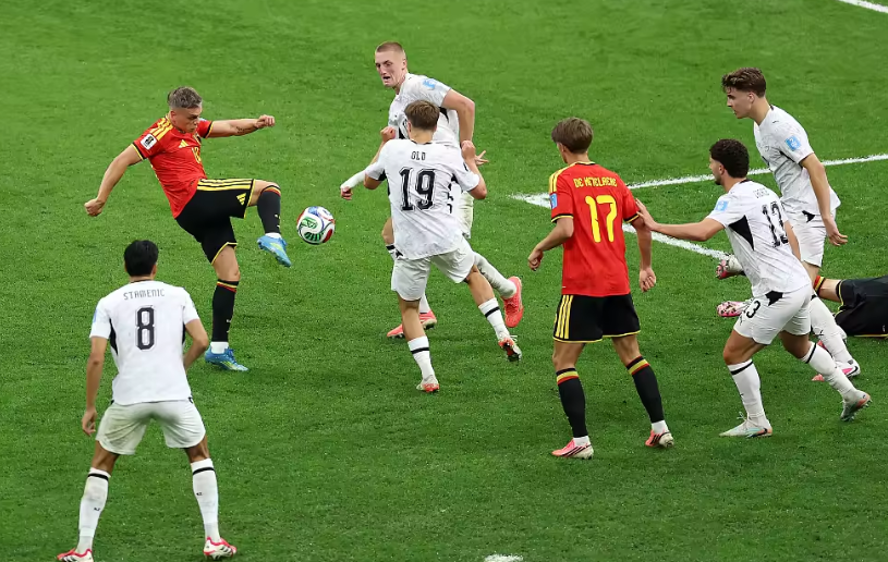 比利时5-1大胜新西兰 特罗萨德梅开二度