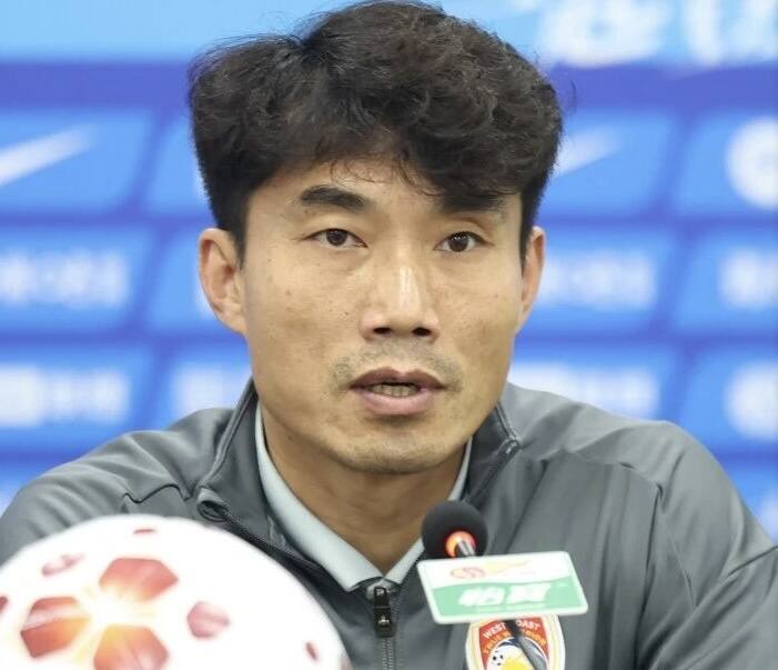 郑智:能得到老队员服从很幸运,主场收官战给自己一个交代