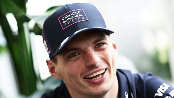 F1车手维斯塔潘赞美西：本届世界杯最佳球员非他莫属